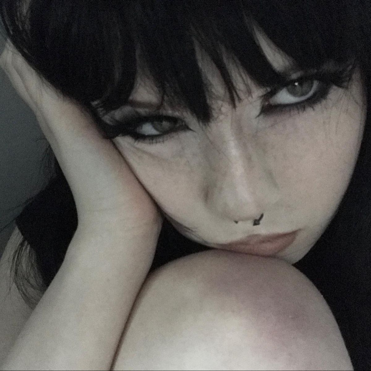 <em>Kelsey Wil</em>